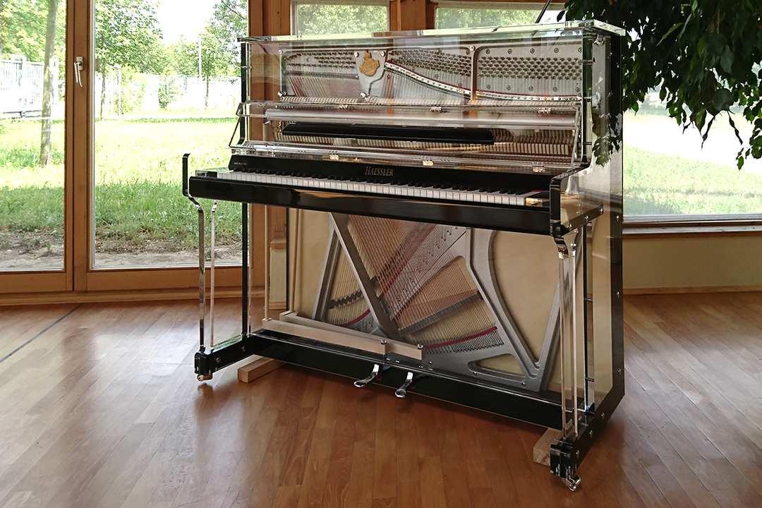 Bluthner Crystal Edition Quadrille Piano