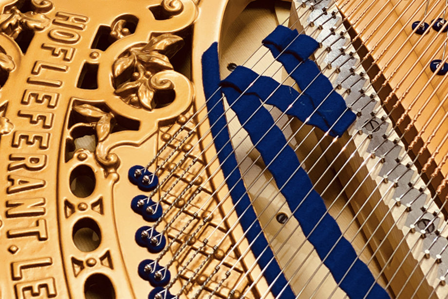Bluthner piano restoration