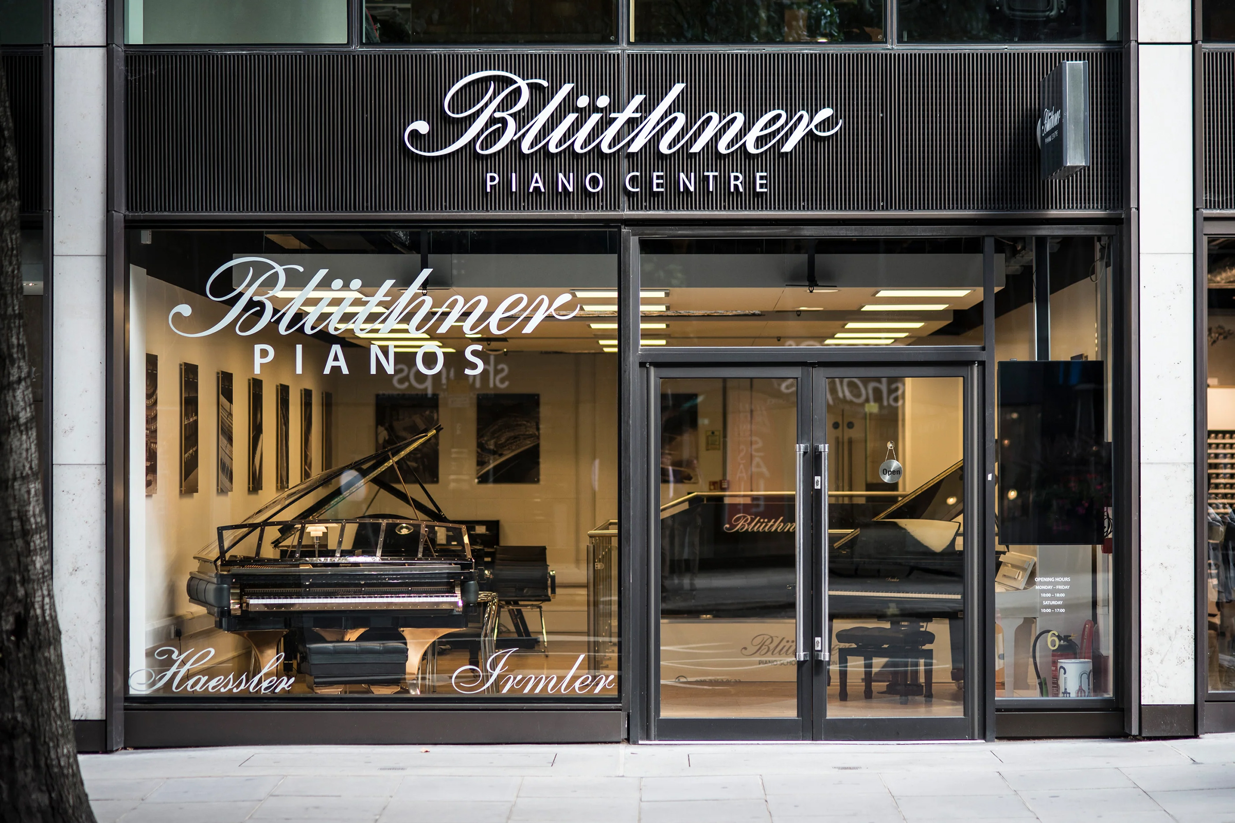 Bluthner Piano Centre London