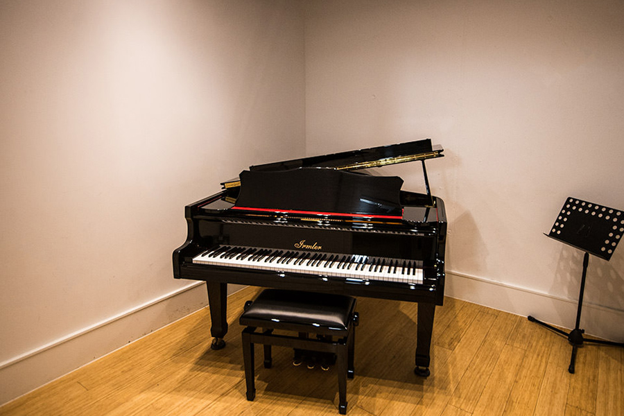 Piano practice studio